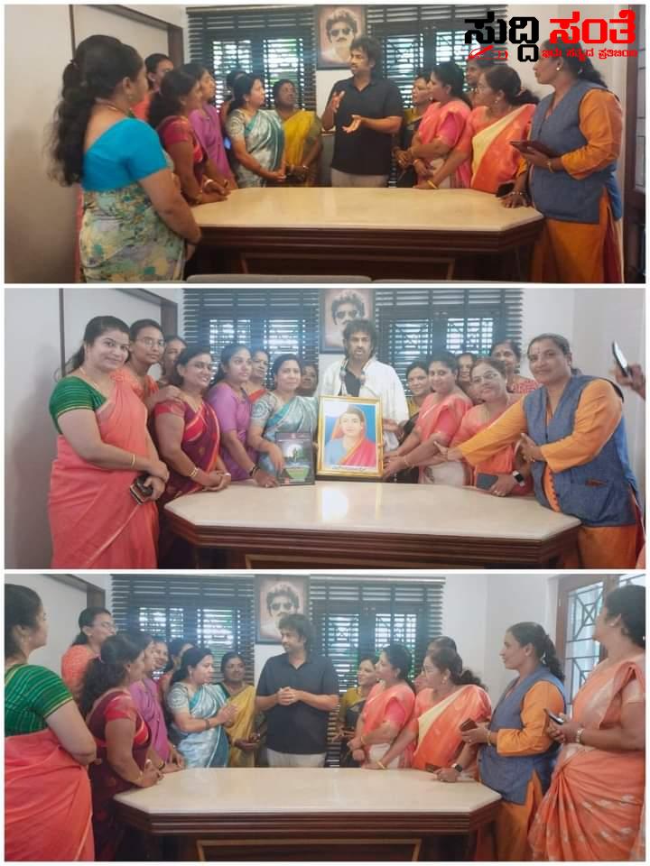 ನೂತನ ಶಿಕ್ಷಣ ಸಚಿವರಿಗೆ ಸನ್ಮಾನಿಸಿ ಶಿಕ್ಷಕರ ಸಮಸ್ಯೆಗಳ ಕುರಿತು ಬೇಡಿಕೆಗಳನ್ನಿಟ್ಟ ಕರ್ನಾಟಕ ಸಾವಿತ್ರಿಬಾಯಿ ಫುಲೆ ಶಿಕ್ಷಕಿಯರ ಸಂಘ ರಾಜ್ಯ ಘಟಕ – ಡಾ.ಲತಾ.ಎಸ್.ಮುಳ್ಳೂರ ನೇತೃತ್ವದಲ್ಲಿ ಭೇಟಿಯಾದ ಟೀಮ್….. ನೂತನ ಶಿಕ್ಷಣ ಸಚಿವರಿಗೆ ಸನ್ಮಾನಿಸಿ ಶಿಕ್ಷಕರ ಸಮಸ್ಯೆಗಳ ಕುರಿತು ಬೇಡಿಕೆಗಳನ್ನಿಟ್ಟ ಕರ್ನಾಟಕ ಸಾವಿತ್ರಿಬಾಯಿ ಫುಲೆ ಶಿಕ್ಷಕಿಯರ ಸಂಘ ರಾಜ್ಯ ಘಟಕ – ಡಾ.ಲತಾ.ಎಸ್.ಮುಳ್ಳೂರ ನೇತೃತ್ವದಲ್ಲಿ ಭೇಟಿಯಾದ ಟೀಮ್…..