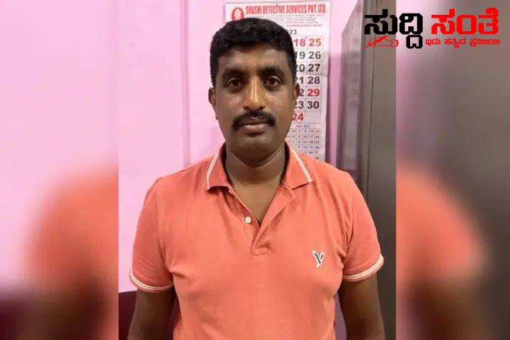 ಲೋಕಾಯುಕ್ತ ಬಲೆಗೆ ಬಿದ್ದ ಹೆಡ್ ಕಾನ್ಸ್ಟೇಬಲ್ – ಒಂದೂವರೆ ಲಕ್ಷ ತಗೆದುಕೊಳ್ಳುವಾಗ ಸಿಕ್ಕಿಬಿದ್ದ ಪೋಲಿಸಪ್ಪ….. ಲೋಕಾಯುಕ್ತ ಬಲೆಗೆ ಬಿದ್ದ ಹೆಡ್ ಕಾನ್ಸ್ಟೇಬಲ್ – ಒಂದೂವರೆ ಲಕ್ಷ ತಗೆದುಕೊಳ್ಳುವಾಗ ಸಿಕ್ಕಿಬಿದ್ದ ಪೋಲಿಸಪ್ಪ…..