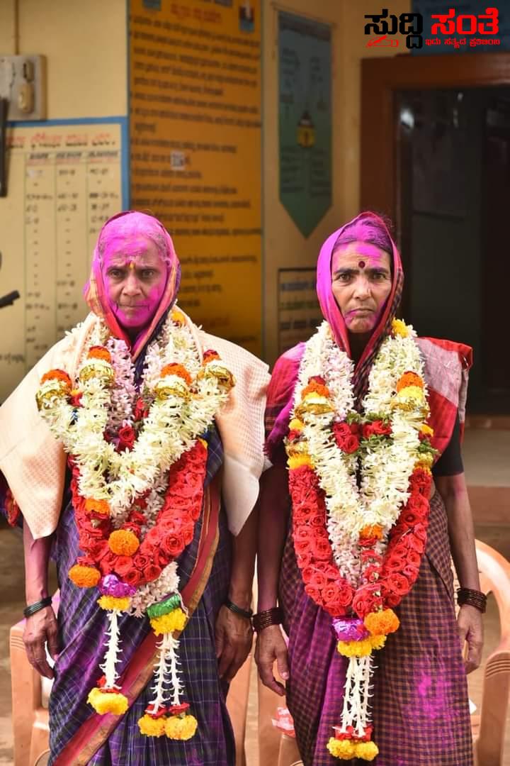 ಮಂಡಿಹಾಳ ಗ್ರಾಮ ಪಂಚಾಯತ್ ನಲ್ಲಿ ಮಹಿಳಾ ಮಣಿಗಳದ್ದೇ ದರ್ಬಾರ್ – ಅಧ್ಯಕ್ಷರಾಗಿ ನಿಂಗವ್ವ ಬಸವಣ್ಣೆಪ್ಪ ಹೊಟಗಿ,ಉಪಾಧ್ಯಕ್ಷಕರಾಗಿ ಜೀವಕ್ಕ ಯಲ್ಲಪ್ಪ ಹರಿಜನ ಅವಿರೋಧ ಆಯ್ಕೆ….. ಮಂಡಿಹಾಳ ಗ್ರಾಮ ಪಂಚಾಯತ್ ನಲ್ಲಿ ಮಹಿಳಾ ಮಣಿಗಳದ್ದೇ ದರ್ಬಾರ್ – ಅಧ್ಯಕ್ಷರಾಗಿ ನಿಂಗವ್ವ ಬಸವಣ್ಣೆಪ್ಪ ಹೊಟಗಿ,ಉಪಾಧ್ಯಕ್ಷಕರಾಗಿ ಜೀವಕ್ಕ ಯಲ್ಲಪ್ಪ ಹರಿಜನ ಅವಿರೋಧ ಆಯ್ಕೆ…..
