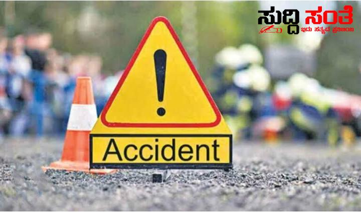 ಭೀಕರ ಅಪಘಾತ ಸ್ಥಳದಲ್ಲೇ ನಾಲ್ವರು ಸಾವು – ಲಾರಿ ಗೆ ಡಿಕ್ಕಿಯಾದ ಕಾರು….. ಭೀಕರ ಅಪಘಾತ ಸ್ಥಳದಲ್ಲೇ ನಾಲ್ವರು ಸಾವು – ಲಾರಿ ಗೆ ಡಿಕ್ಕಿಯಾದ ಕಾರು…..