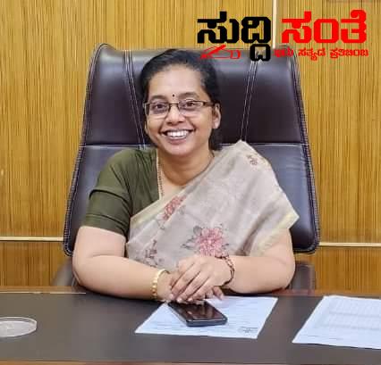 ಜಿಲ್ಲೆಯ ವಿವಿಧ ಆಸ್ಪತ್ರೆಗಳಲ್ಲಿ ಕೋವಿಡ್ ಮುನ್ನೆಚ್ಚರಿಕೆ ಡೋಸ್ ಲಭ್ಯ DHO ಡಾ.ಪಾಟೀಲ ಶಶಿ ಮಾಹಿತಿ – ಸಾರ್ವಜನಿಕರು ಸದುಪಯೋಗ ಪಡೆಯಲು ಮನವಿ….. ಜಿಲ್ಲೆಯ ವಿವಿಧ ಆಸ್ಪತ್ರೆಗಳಲ್ಲಿ ಕೋವಿಡ್ ಮುನ್ನೆಚ್ಚರಿಕೆ ಡೋಸ್ ಲಭ್ಯ DHO ಡಾ.ಪಾಟೀಲ ಶಶಿ ಮಾಹಿತಿ – ಸಾರ್ವಜನಿಕರು ಸದುಪಯೋಗ ಪಡೆಯಲು ಮನವಿ…..