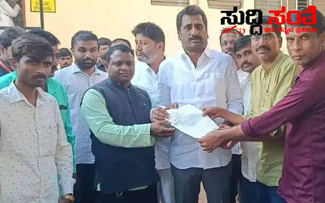 ಸಚಿವ ಸಂಪುಟದಲ್ಲಿ NPS ರದ್ದು ಮಾಡಲು ಒತ್ತಡ ಹಾಕಿ ನೌಕರರ ಬೇಡಿಕೆ –  ಸಚಿವರನ್ನು ಭೇಟಿಯಾದ NPS ನೌಕರರು….. ಸಚಿವ ಸಂಪುಟದಲ್ಲಿ NPS ರದ್ದು ಮಾಡಲು ಒತ್ತಡ ಹಾಕಿ ನೌಕರರ ಬೇಡಿಕೆ –  ಸಚಿವರನ್ನು ಭೇಟಿಯಾದ NPS ನೌಕರರು…..