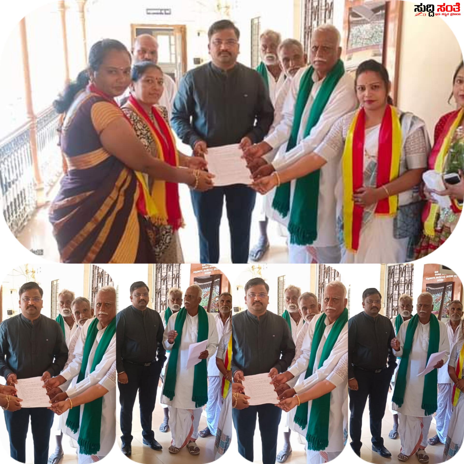 ಬಜೆಟ್ ನಲ್ಲಿ ರೈತರಿಗೆ ಪ್ರತಿ ಏಕರೆಗೆ 50 ಸಾವಿರ ಬರಪರಿಹಾರ ಘೋಷಣೆ ಮಾಡಿ – ಕರುನಾಡ ರಕ್ಷಣಾ ವೇದಿಕೆಯ ಧಾರವಾಡ ಜಿಲ್ಲಾ ಘಟಕದಿಂದ ರಾಜ್ಯ ಉಪಾಧ್ಯಕ್ಷರಾದ ಪೂರ್ಣಿಮಾ ಸವದತ್ತಿ ಟೀಮ್ ನಿಂದ DC ಯವರಿಗೆ ಮನವಿ….. ಬಜೆಟ್ ನಲ್ಲಿ ರೈತರಿಗೆ ಪ್ರತಿ ಏಕರೆಗೆ 50 ಸಾವಿರ ಬರಪರಿಹಾರ ಘೋಷಣೆ ಮಾಡಿ – ಕರುನಾಡ ರಕ್ಷಣಾ ವೇದಿಕೆಯ ಧಾರವಾಡ ಜಿಲ್ಲಾ ಘಟಕದಿಂದ ರಾಜ್ಯ ಉಪಾಧ್ಯಕ್ಷರಾದ ಪೂರ್ಣಿಮಾ ಸವದತ್ತಿ ಟೀಮ್ ನಿಂದ DC ಯವರಿಗೆ ಮನವಿ…..