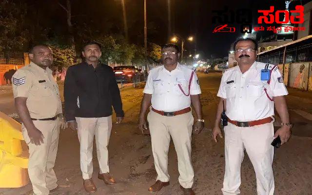 ಕರ್ತವ್ಯದ ಜೊತೆ ಪೊಲೀಸರ ಜವಾಬ್ದಾರಿ ತೋರಿಸಿಕೊಟ್ಟ ಹುಬ್ಬಳ್ಳಿಯ ಪೂರ್ವ ಸಂಚಾರಿ ಪೊಲೀಸರು – ಕರ್ತವ್ಯದ ಜೊತೆ ಸಾಮಾಜಿಕ ಜವಾಬ್ದಾರಿಯನ್ನು ತೋರಿಸಿಕೊಟ್ಟ PSI ಪುನಿತ್ ಕುಮಾರ ನೇತ್ರತ್ವದಲ್ಲಿ ಟೀಮ್….. ಕರ್ತವ್ಯದ ಜೊತೆ ಪೊಲೀಸರ ಜವಾಬ್ದಾರಿ ತೋರಿಸಿಕೊಟ್ಟ ಹುಬ್ಬಳ್ಳಿಯ ಪೂರ್ವ ಸಂಚಾರಿ ಪೊಲೀಸರು – ಕರ್ತವ್ಯದ ಜೊತೆ ಸಾಮಾಜಿಕ ಜವಾಬ್ದಾರಿಯನ್ನು ತೋರಿಸಿಕೊಟ್ಟ PSI ಪುನಿತ್ ಕುಮಾರ ನೇತ್ರತ್ವದಲ್ಲಿ ಟೀಮ್…..