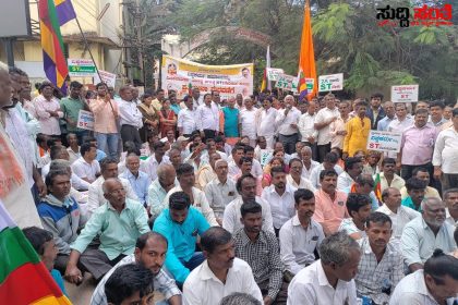 ವಿಶ್ವಕರ್ಮ ಸಮಾಜಕ್ಕೆ ST ಮೀಸಲಾತಿ ನೀಡಿ ಧಾರವಾಡದಲ್ಲಿ ಬೃಹತ್ ಪ್ರತಿಭಟನೆ – 2ಎ ದಿಂದ ಎಸ್ ಟಿ ಗೆ ಸೇರ್ಪಡೆ ಮಾಡಿ ಜಿಲ್ಲಾಧಿಕಾರಿಗಳ ಮೂಲಕ ಮುಖ್ಯಮಂತ್ರಿಗೆ ಮನವಿ