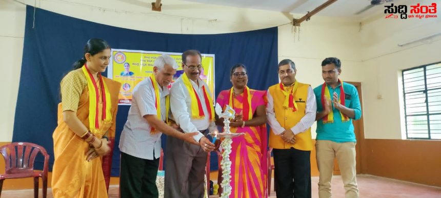 ದಾಂಡೇಲಿ ಯಲ್ಲಿ ಅರ್ಥಪೂರ್ಣ ವಾಗಿ ನಡೆಯಿತು  ಅಧ್ಯಕ್ಷರ ಹಾಗೂ  ಪದಾದಿಕಾರಿಗಳ ಪದಗ್ರಹಣ ಕಾರ್ಯಕ್ರಮ ಸಾಹಿತಿ ಗಳನ್ನು ಹರಾಜು ಹಾಕುವ ಸಮ್ಮೇಳನಗಳಾಗಬಾರದು ಎಂದರು ಮಾಸ್ಕೇರಿ ನಾಯಕ