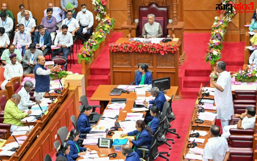 ರಾಜ್ಯ ಸರ್ಕಾರಿ ನೌಕರರಿಗೆ ಬಿಗ್ ಶಾಕ್ ನೀಡಿದ ರಾಜ್ಯ ಸರ್ಕಾರ – ಹಳೆ ಪಿಂಚಣಿ ಯೋಜನೆ ಪ್ರಸ್ತಾವನೆ ಸರ್ಕಾರದ ಮುಂದಿಲ್ಲವೆಂದ ನಾಡದೊರೆ ಹೋರಾಟ ನಿಲ್ಲೊದಿಲ್ಲವೆಂದರು NPS ರಾಜ್ಯಾಧ್ಯಕ್ಷರು