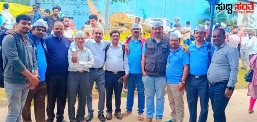 16 ನೇ ದಿನಕ್ಕೆ ಕಾಲಿಟ್ಟ NPS ನೌಕರರ ಮಾಡು ಇಲ್ಲವೆ ಮಡಿ ಹೋರಾಟ – ಹೋರಾಟದತ್ತ ಬಾರದ ಮುಖ್ಯಮಂತ್ರಿ ಬೇಸರ ಗೊಂಡು  ಹೋರಾಟವನ್ನು ತೀವ್ರಗೊಳಿಸುತ್ತಿರುವ ನೌಕರರು