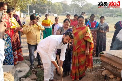 ಬೀದಿ ದೀಪ ಅಳವಡಿಸುವ ಕಾಮಗಾರಿಗೆ ಚಾಲನೆ ನೀಡಿದ ಯುವ ನಾಯಕ ರಜತ್ ಉಳ್ಳಾಗಡ್ಡಿಮಠ – 58ನೇ ವಾರ್ಡ್ ನಲ್ಲಿ ಮಹಾನಗರ ಪಾಲಿಕೆಯ ಸದಸ್ಯರೊಂದಿಗೆ ಕಾಮಗಾರಿಗೆ ಭೂಮಿ ಪೂಜೆ