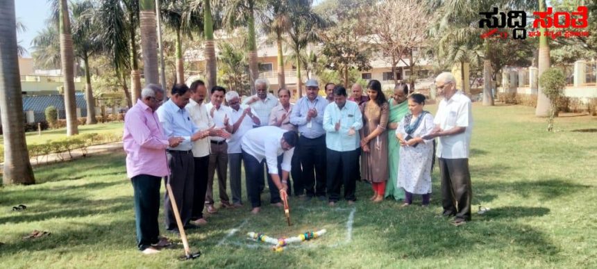 ವಾರ್ಡ್ ನಲ್ಲಿ ವಿವಿಧ ಅಭಿವೃದ್ದಿ ಕಾಮಗಾರಿಗಳಿಗೆ ಚಾಲನೆ ನೀಡಿದ ಪಾಲಿಕೆಯ ಸದಸ್ಯ ಸಂತೋಷ ಚೌಹಾನ್ – ಪಾಲಿಕೆಯ ಅನುದಾನದಲ್ಲಿ ಕ್ಷೇತ್ರದಲ್ಲಿ ಮುಂದುವರೆದ ಅಭಿವೃದ್ದಿ ಕಾರ್ಯಗಳ ಪರ್ವ