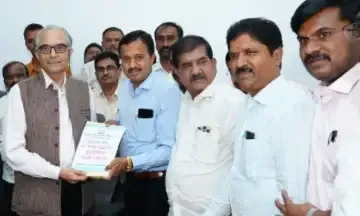 ಶೇ 31 ತುಟ್ಟಿಭತ್ಯೆ ವಿಲೀನ ಶೇ 40 ಫಿಟ್‌ಮೆಂಟ್‌ ನೀಡುವಂತೆ ಬೇಡಿಕೆ – 7ನೇ ವೇತನ ಆಯೋಗದ ಮುಂದೆ ಹೊಸದೊಂದು ಬೇಡಿಕೆ ಇಟ್ಟ ರಾಜ್ಯ ಸರ್ಕಾರಿ ನೌಕರರ ಸಂಘಟನೆ