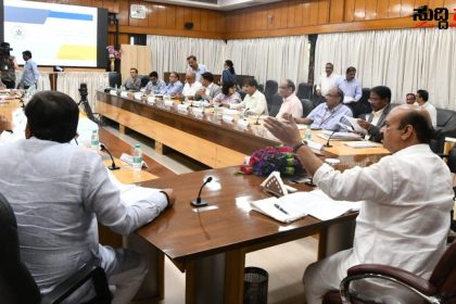 ನಾಳೆ ಕೊನೆಯ ಸಚಿವ ಸಂಪುಟದ ಸಭೆ – ನಾಳೆಯ ಪೈನಲ್ ಸಚಿವ ಸಂಪುಟ ಸಭೆಯಲ್ಲಿ ಏನೇನು ಚರ್ಚೆಯಾಗಲಿದೆ ಗೊತ್ತಾ ಕುತೂಹಲ ಕೆರಳಿಸಿದೆ ನಾಳೆಯ ಸಭೆ…