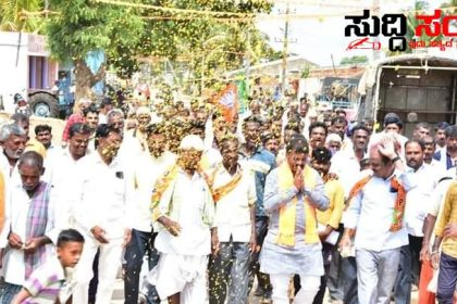 ಕ್ಷೇತ್ರದ ಜನರ ಪ್ರೀತಿಯಲ್ಲಿ ಮಿಂದೆದ್ದ ಅಮೃತ ದೇಸಾಯಿ – ಅಮೃತ ದೇಸಾಯಿಗೆ ಎಲ್ಲೇಡೆ ಕಂಡು ಬರುತ್ತಿದೆ ಅಭೂತಪೂರ್ವ ಬೆಂಬಲ…..