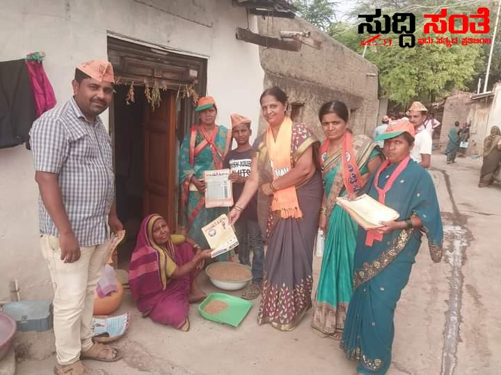 MR ಪಾಟೀಲ ಪರವಾಗಿ ಪ್ರಚಾರ ಮಾಡಿದ ಸೊಸೆ ಜಯಶ್ರೀ ಪಾಟೀಲ – ಮನೆಯ ಮಗನಂತಿರುವ MR ಗೆಲುವಿನ ಕರೆಗೆ ಸಾಥ್ ನೀಡಿದ ಲಾಲ್ ಸಾಬ್ ನಧಾಫ್ ಮತ್ತು ಟೀಮ್…..