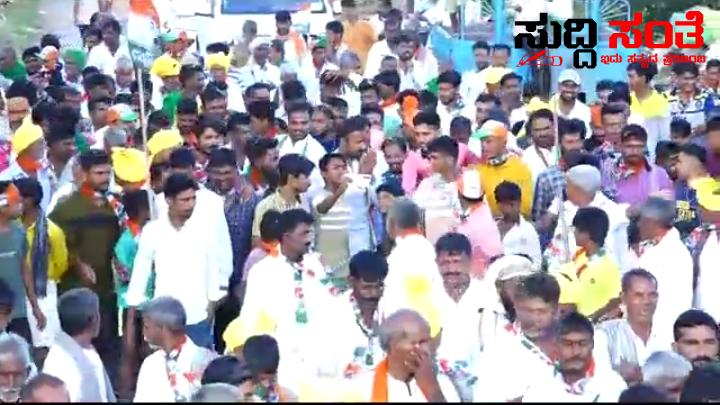 ಶೀಗಿಗಟ್ಟಿ ಗ್ರಾಮದಲ್ಲಿ ಸಂತೋಷ ಲಾಡ್ ಗೆ ಭರ್ಜರಿ ಸ್ವಾಗತ – ಗ್ರಾಮಸ್ಥರ ಪ್ರೀತಿಗೆ ಭಾವುಕರಾದ ನಾಯಕ…..