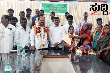 ಕೋಳಿವಾಡ ಗ್ರಾಮ ಪಂಚಾಯತ ಕಾಂಗ್ರೇಸ್ ಪಕ್ಷದ ತೆಕ್ಕೆಗೆ – ಅಧ್ಯಕ್ಷರಾಗಿ ಬಸವರಾಜ ಜಂತಲಿ,ಉಪಾಧ್ಯಕ್ಷರಾಗಿ ಶ್ರೀಮತಿ ಶ್ರೀದೇವಿ ಗುಡ್ಡಮ್ಮನವರ ಆಯ್ಕೆ…..