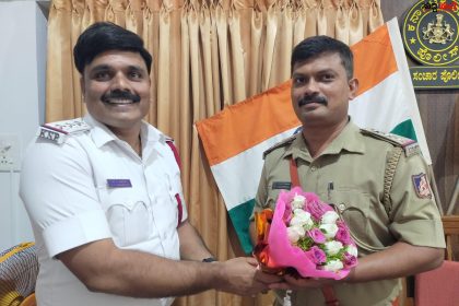 ಹುಬ್ಬಳ್ಳಿಯ ಪೂರ್ವ ಸಂಚಾರಿ ಪೊಲೀಸ್ ಠಾಣೆಯ ಜವಾಬ್ದಾರಿ ಹೊತ್ತುಕೊಂಡ ಜಾಕ್ಸ್ ನ್ ಡಿಸೋಜ – ಅಧಿಕಾರ ಹಸ್ತಾಂತರ ಮಾಡಿ ಧಾರವಾಡ ಶಹರ ಠಾಣೆಯಲ್ಲಿ ಕರ್ತವ್ಯ ವಹಿಸಿಕೊಂಡ ಕಾಡದೇವರ…..