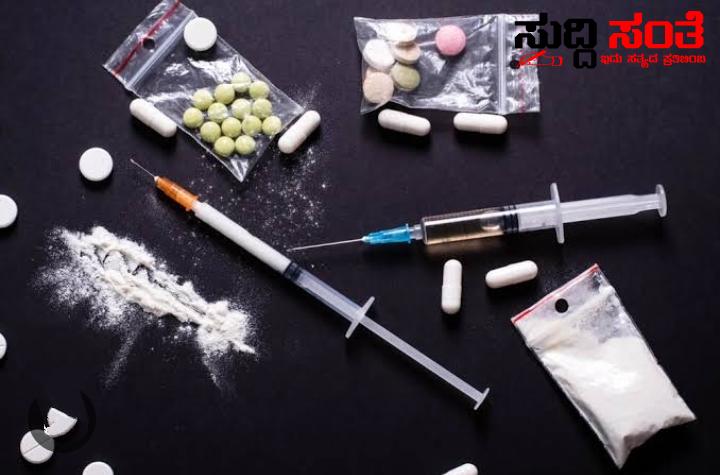 10 ಲಕ್ಷ ರೂ ಮೌಲ್ಯದ ಡ್ರಗ್ಸ್ ಜಪ್ತಿ ನಾಲ್ವರ ಬಂಧನ – ಕೇರಳ ದಿಂದ ರಾಜ್ಯಕ್ಕೆ ಮಾರಾಟ ಮಾಡಲು ಬಂದಿದ್ದ ಆರೋಪಿಗಳು…..