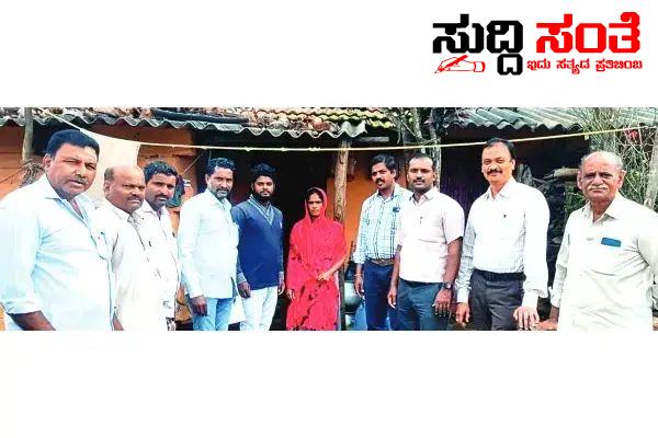 ಮಾದರಿ ಕೆಲಸದ ಮೂಲಕ ರಾಜ್ಯಕ್ಕೆ ಮಾದರಿಯಾದ ಶಿಕ್ಷಕರು – ಶಾಲೆಯಿಂದ ದೂರವಾಗಿದ್ದ ಮಕ್ಕಳನ್ನು ಮರಳಿ ಶಾಲೆಗೆ ಕರೆತಂದ ಶಿಕ್ಷಕರು…..