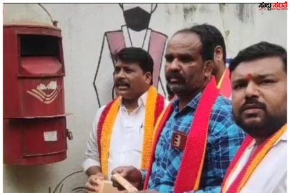 ಕಾವೇರಿಗಾಗಿ ಧಾರವಾಡದಲ್ಲಿ ರಕ್ತದಲ್ಲಿ ಪತ್ರ ಬರೆದು ಪ್ರತಿಭಟನೆ – ಕರವೇ ನಾರಾಯಣಗೌಡ ಬಣದಿಂದ ಜಿಲ್ಲಾಧಿಕಾರಿ ಕಚೇರಿ ಮುಂದೆ ಹೋರಾಟ…..