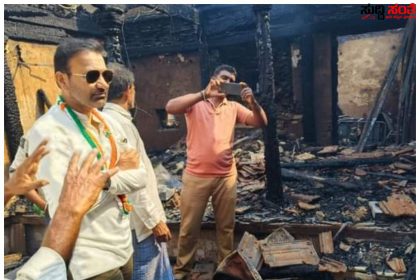 ಕ್ಷೇತ್ರದಲ್ಲಿ ಬೆಂಕಿಗಾಹುತಿಯಾದ ಬೇಕರಿಗೆ ಭೇಟಿ ನೀಡಿ ಪರಿಶೀಲನೆ ಮಾಡಿದ ಸಚಿವ ಸಂತೋಷ ಲಾಡ್ – ಬೇಕರಿ ಮಾಲಿಕರಿಗೆ ಸಾಂತ್ವನ ಹೇಳಿ ಮುನ್ನಚ್ಚರಿಕೆ ವಹಿಸುವಂತೆ ಸೂಚನೆ ನೀಡಿದ ಸಚಿವರು…..