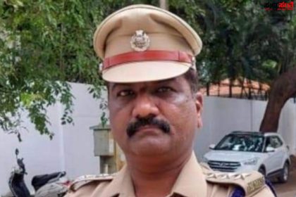 ಕೊಪ್ಪಳ DYSP ಯಾಗಿ ಅಧಿಕಾರ ವಹಿಸಿಕೊಂಡ ಮುತ್ತಣ್ಣ ಸವರಗೋಳ – ನೂತನ ಡಿವೈಎಸ್ಪಿ ಯವರನ್ನು ಬರಮಾಡಿಕೊಂಡ ಪೊಲೀಸ್ ಸಿಬ್ಬಂದಿಗಳು,ಅಧಿಕಾರಿಗಳು…..