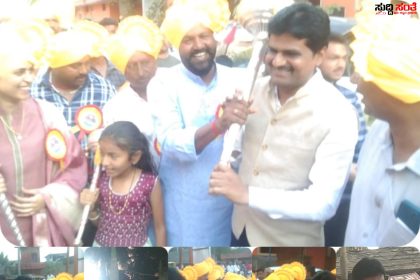 ಮುರುಘಾಮಠದ ಜಾತ್ರೆಯಲ್ಲಿ ಕುಸ್ತಿ ಅಖಾಡದಲ್ಲಿ ಪಾಲಿಕೆಯ ಆಯುಕ್ತರು – ಬೆಳ್ಳಿ ಗದೆಯೊಂದಿಗೆ ವಿಶೇಷವಾಗಿ ಮಿಂಚಿದ ಡಾ ಈಶ್ವರ ಉಳ್ಳಾಗಡ್ಡಿ…..