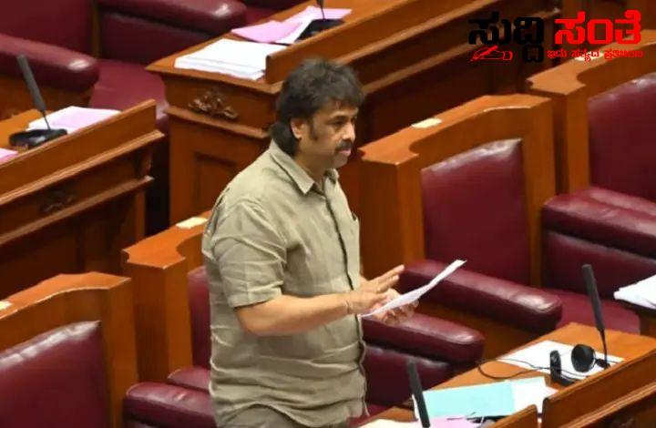 ರಾಜ್ಯದ ಶಿಕ್ಷಕರಿಗೆ ಆತಂಕವನ್ನುಂಟು ಮಾಡಿದ ಶಿಕ್ಷಣ ಸಚಿವರ ಹೇಳಿಕೆ – ಹೊಸದೊಂದು ಯೋಜನೆ ಆರಂಭ ಮಾಡಿ ಆದರೆ ಶಿಕ್ಷಕರ ವೇತನ ಕಡಿತ ಮಾಡಿ ಯೋಜನೆ ಅಯ್ಯೋ…..