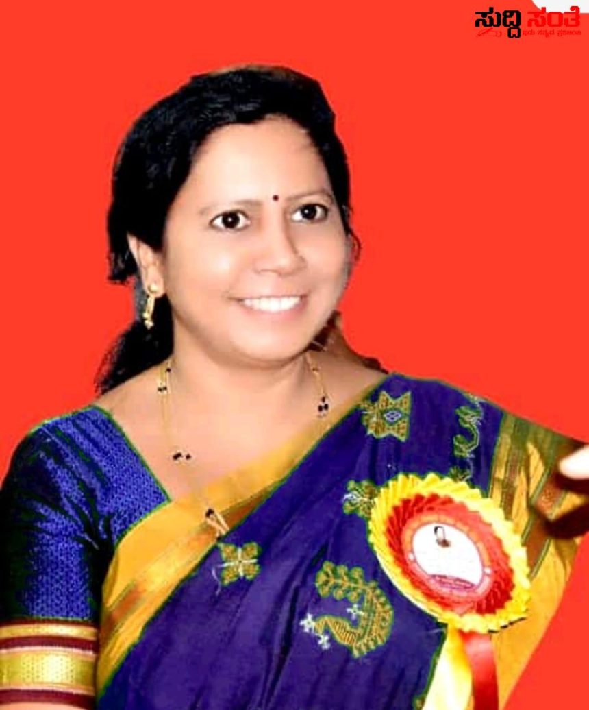 PST ಶಿಕ್ಷಕರ ಅನ್ಯಾಯದ ವಿರುದ್ದ ಸಿಡಿದೆದ್ದ ಕರ್ನಾಟಕ ಸಾವಿತ್ರಿಬಾಯಿ ಫುಲೆ ಶಿಕ್ಷಕಿಯರ ಸಂಘ – ರಾಷ್ಟ್ರೀಯ ಅಧ್ಯಕ್ಷ ಡಾ.ಲತಾ.ಎಸ್.ಮುಳ್ಳೂರ ತಗೆದುಕೊಡರು ಗಟ್ಟಿ ನಿರ್ಧಾರ……