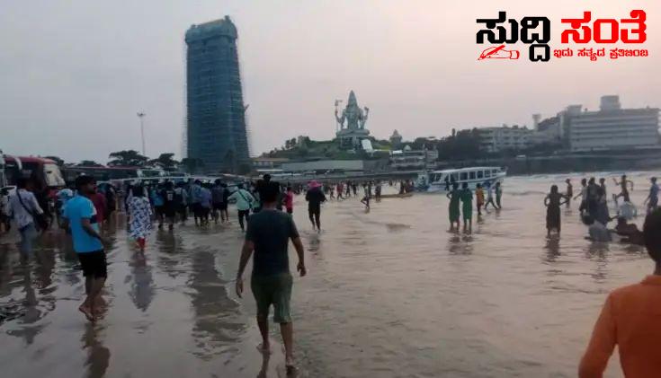 ಶಾಲಾ ಪ್ರವಾಸಕ್ಕೆ ಕಡಲ ತೀರಕ್ಕೆ ಹೋದಾಗ ಅನುಸರಿಸಲೇ ಬೇಕಾದ ಅಂಶಗಳು – ಶಾಲಾ ಪ್ರವಾಸ ಹೋಗುವಾಗ ಶಿಕ್ಷಕರು ಮತ್ತು ಮಕ್ಕಳು ಗಮನದಲ್ಲಿಟ್ಟುಕೊಳ್ಳಬೇಕಾದ ಅಂಶಗಳ ಕುರಿತು ಶಿಕ್ಷ ಎಲ್ ಐ ಲಕ್ಕಮ್ಮವರ ರಿಂದ ಒಂದಿಷ್ಟು ಮಾಹಿತಿ….. ಶಾಲಾ ಪ್ರವಾಸಕ್ಕೆ ಕಡಲ ತೀರಕ್ಕೆ ಹೋದಾಗ ಅನುಸರಿಸಲೇ ಬೇಕಾದ ಅಂಶಗಳು – ಶಾಲಾ ಪ್ರವಾಸ ಹೋಗುವಾಗ ಶಿಕ್ಷಕರು ಮತ್ತು ಮಕ್ಕಳು ಗಮನದಲ್ಲಿಟ್ಟುಕೊಳ್ಳಬೇಕಾದ ಅಂಶಗಳ ಕುರಿತು ಶಿಕ್ಷ ಎಲ್ ಐ ಲಕ್ಕಮ್ಮವರ ರಿಂದ ಒಂದಿಷ್ಟು ಮಾಹಿತಿ…..